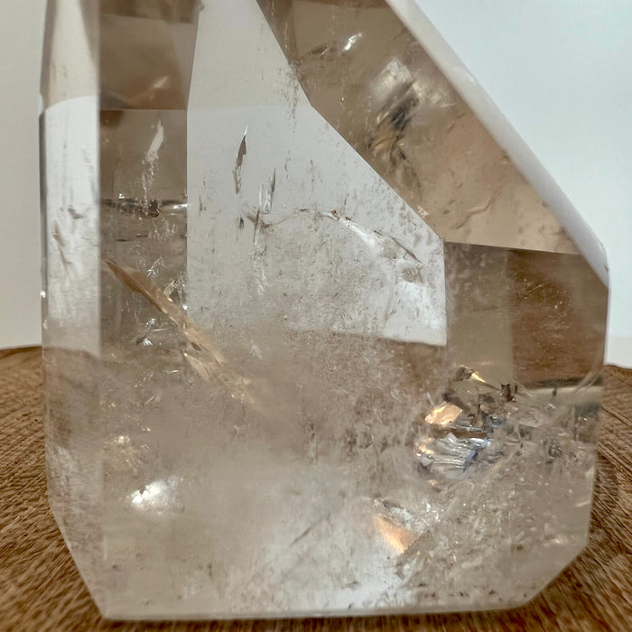 CLEAR QUARTZ POINT #4