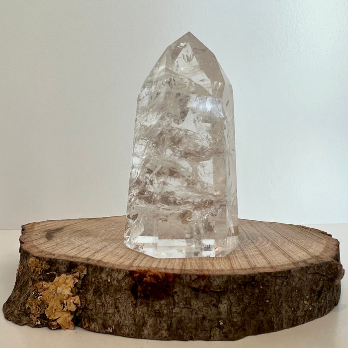 CLEAR QUARTZ POINT #6