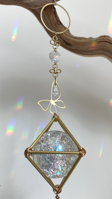 AURA CRACKLE SPHERE SUN CATCHER #5