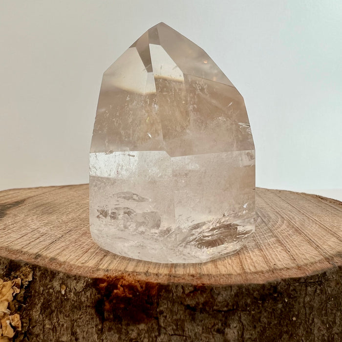 CLEAR QUARTZ POINT #4