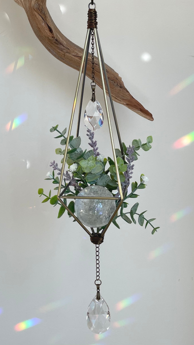 CLEAR QUARTZ SPHERE SUN CATCHER