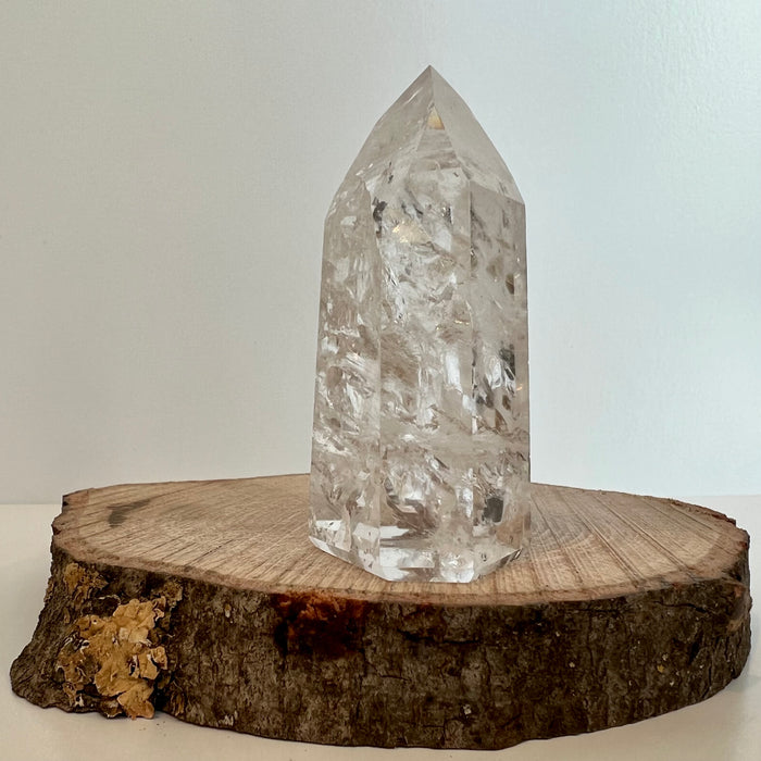 CLEAR QUARTZ POINT #6